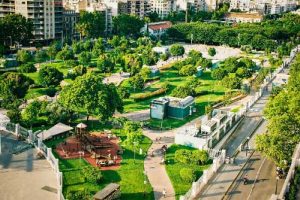 نگهداری و خدمات فضای سبز